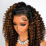 Perrque Lace Front sans colle 13x6 Bonnet ajusté sur mesure, avec effet peau fondue et boucles "Wand Curls" couleur mèches.