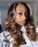 Danielle | Perruque Lace Front 13X6 Ombrée Miel Blond Mèches Ondulée Cheveux Humains