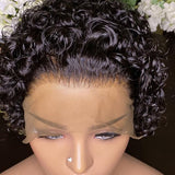 Destiny | Perruque Lace Front 13x6 en Cheveux Humains Vierges Pré-épilés Coupe Pixie Bouclée