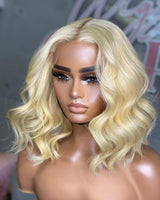 Perruque Lace Front Cheveux Naturels Blonds 613, Dentelle HD 13x4|13x6 | Coupe Carrée Ondulée
