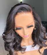 Alicia | Perruque Lace Front BOB en cheveux humains Body Wave 13x6 avec effet "Skin Melt"