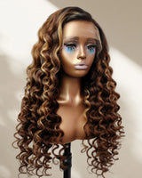 Perruque Lace Front Kinky Loose Highlights Capuchon Ajusté 13x6 Sans Colle Effet Peau Fondue