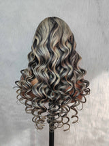 Kamaria | Perruque Lace Front à Ondulations Corporelles en Cheveux Humains Blonds Gris Platine