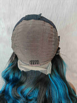 {DERNIÈRE-PIÈCE-EN-STOCK} Perruque ondulée 13x4 en cheveux humains bleus avec mèche transparente