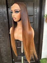 Perruque brésilienne droite colorée Ombré 13x4|13X6 en cheveux humains avec lace frontale