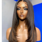 Perruque 13X6 Lace Front en cheveux humains superposés Yaki avec mèches