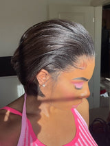 Perruque Lace Front Cheveux Humains Ligne de Cheveux Naturelle Coupe Pixie Coiffée Raie Latérale Effet Yaki Léger