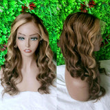 Perruque frontale Skin Melt Lace 13x6 avec mèches et bordure des cheveux délicate