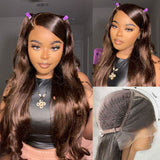 Perruque Lace Front 13x6 3D FULL FRONTAL en Cheveux Humains Pré-épilés Effet Fondant sur la Peau | Ondulée Marron